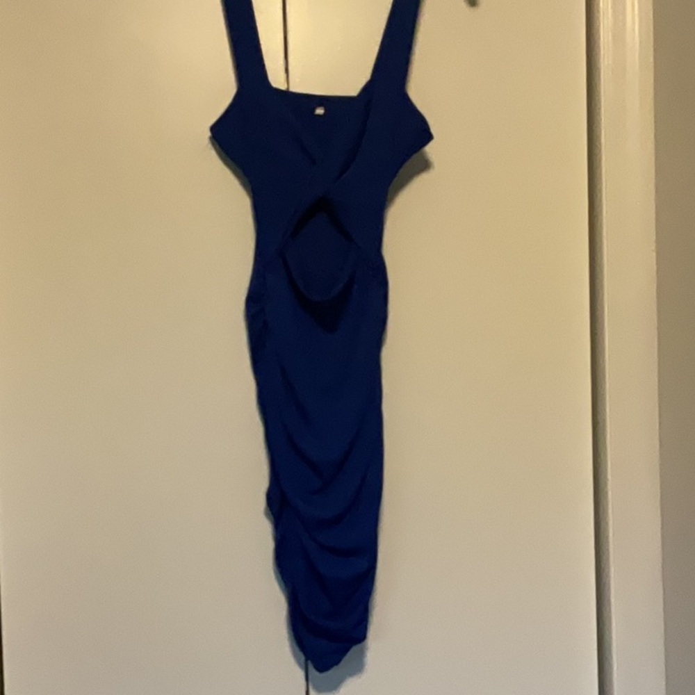 Elegant Blue Sleeveless Dress